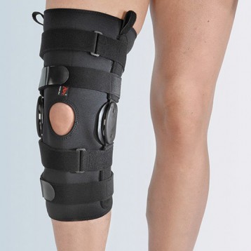 FILAMED® 851 - GINOCCHIERA ARMATA LUNGA CON SNODO PHYSIOGLIDE® FILAMED® 851 - GINOCCHIERA ARMATA LUNGA CON SNODO PHYSIOGLIDE®